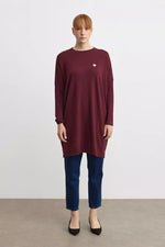 MRW Brooch Knitted Tunic Burgundy