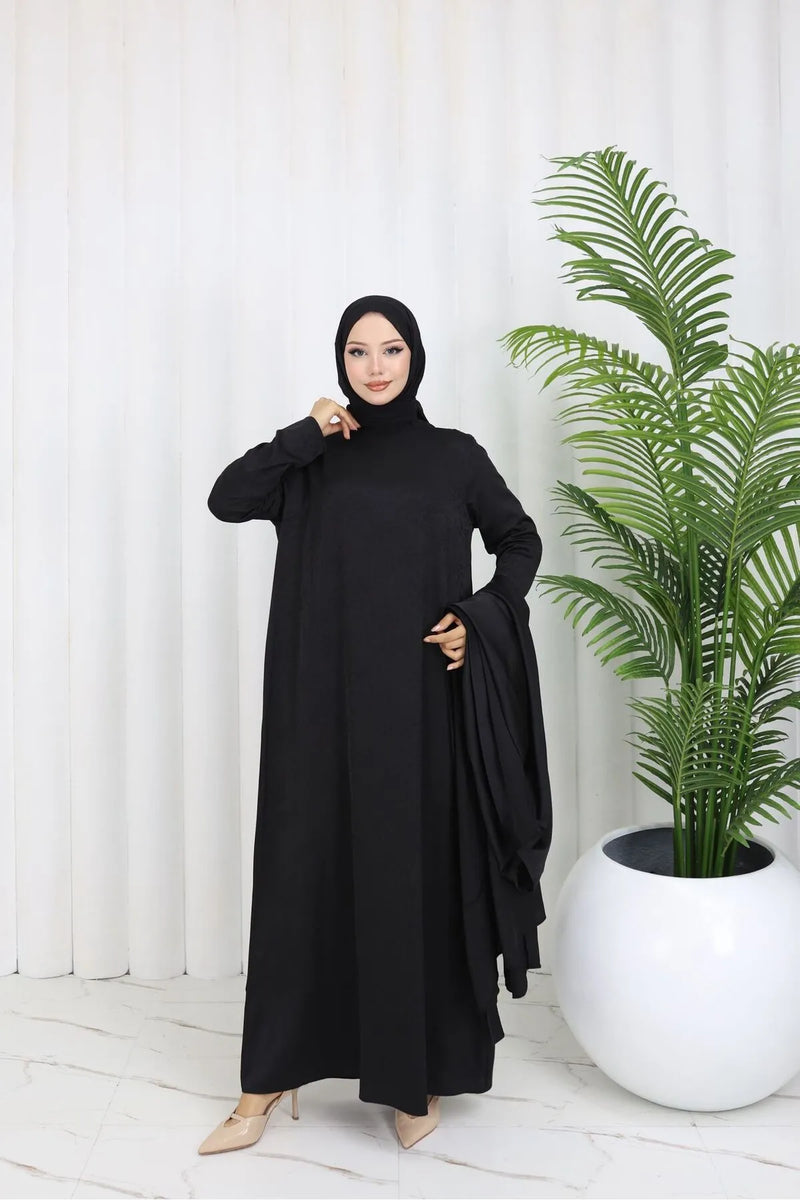 P&F Win Dress Set Black