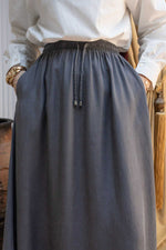 NW Tencel Soft Skirt Gray