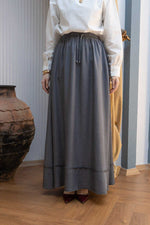 NW Tencel Soft Skirt Gray