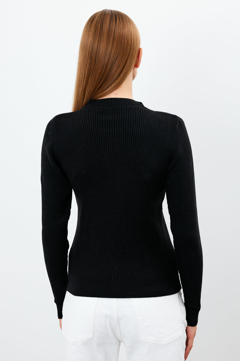 Vav Basic Sweater Black