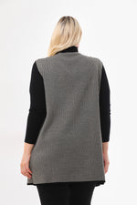 N&A Crowfoot Printed Knitted Vest Black