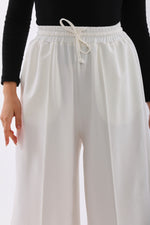 B&A Eva Wide Jogger Ecru