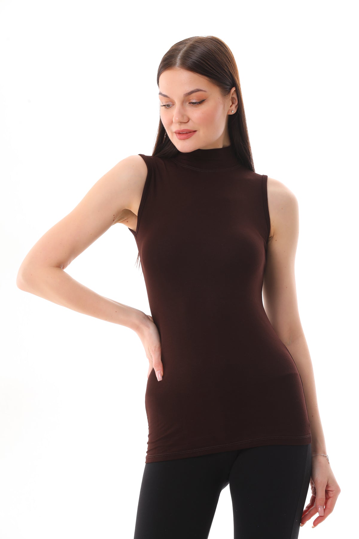 GND Crew Neck Sleeves Body Brown