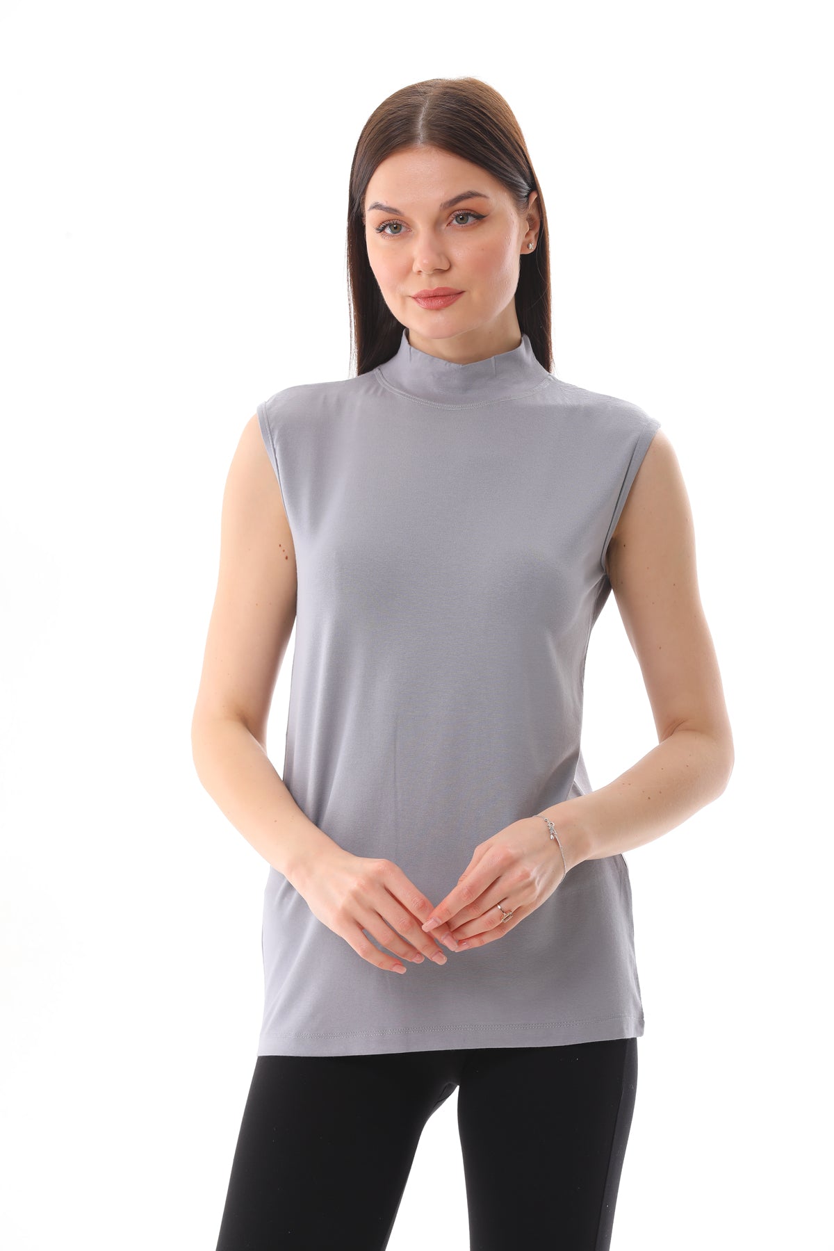 GND Crew Neck Sleeves Body Gray