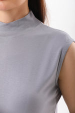 GND Crew Neck Sleeves Body Gray