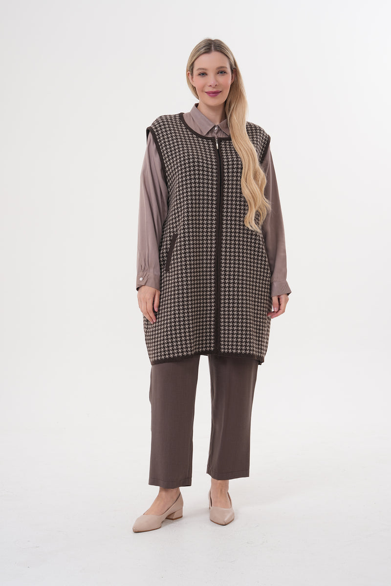 DT Meryem Knitted Vest Brown