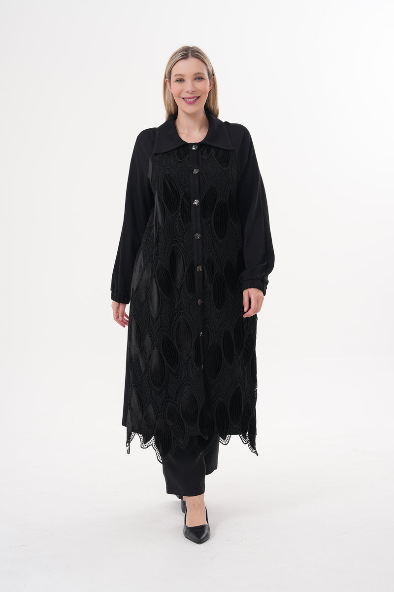 DL Lace Front Dtld Cape Black