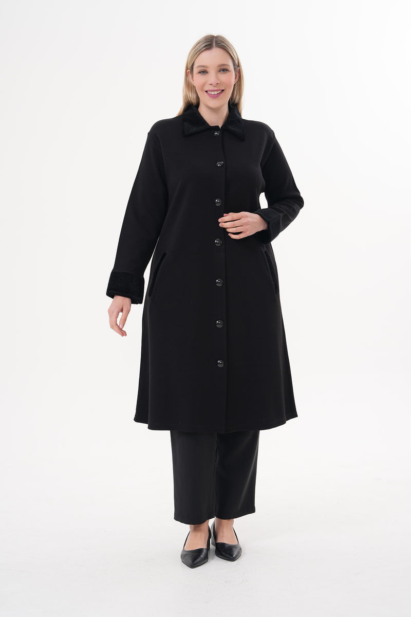 DT Devin Long Cape Black