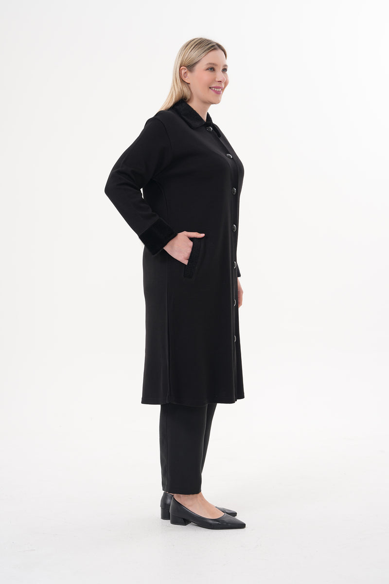 DT Devin Long Cape Black
