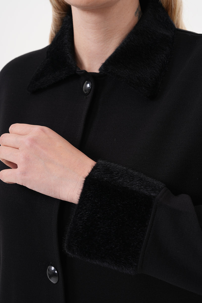 DT Devin Long Cape Black