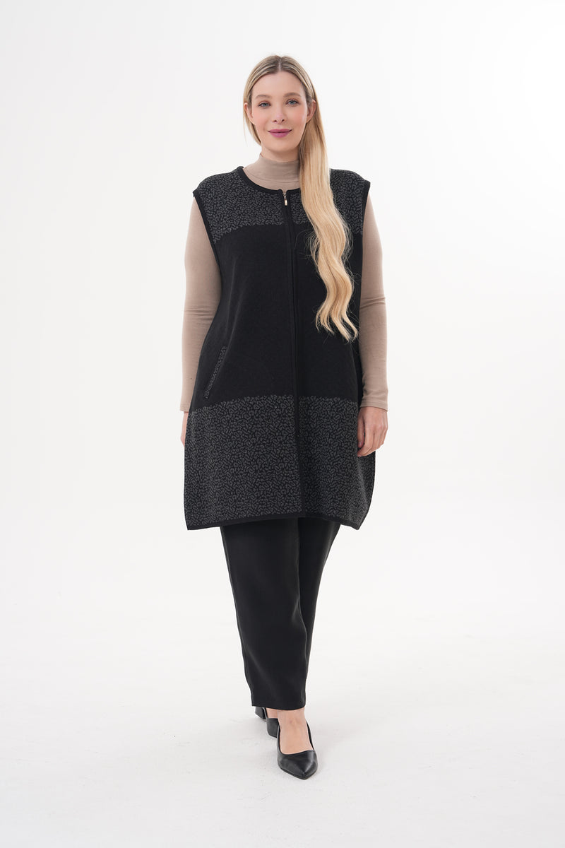 DT Mesude Knitted Vest Black