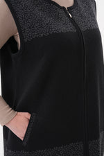 DT Mesude Knitted Vest Black