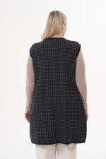 DT Meryem Knitted Vest Black