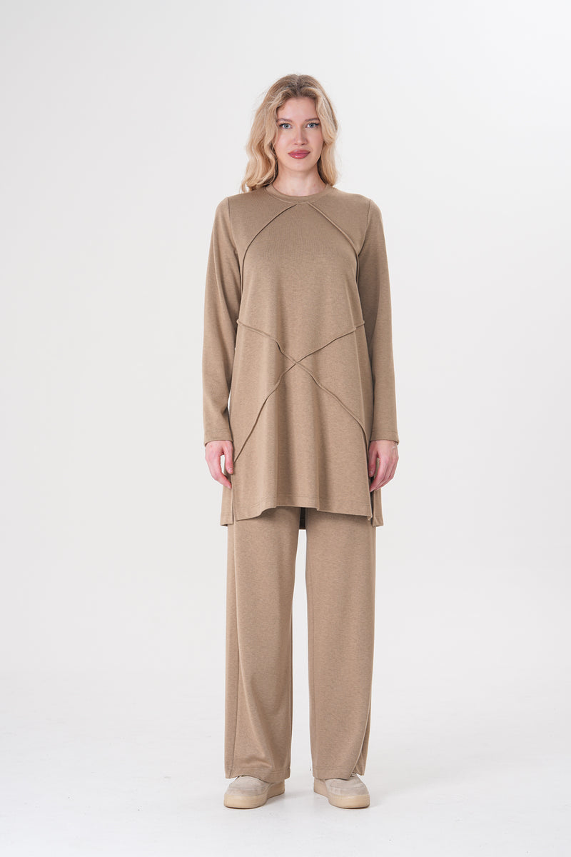 A&W Julia Set Beige