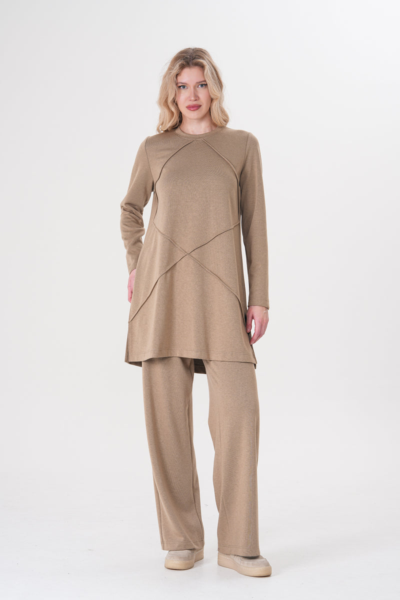 A&W Julia Set Beige