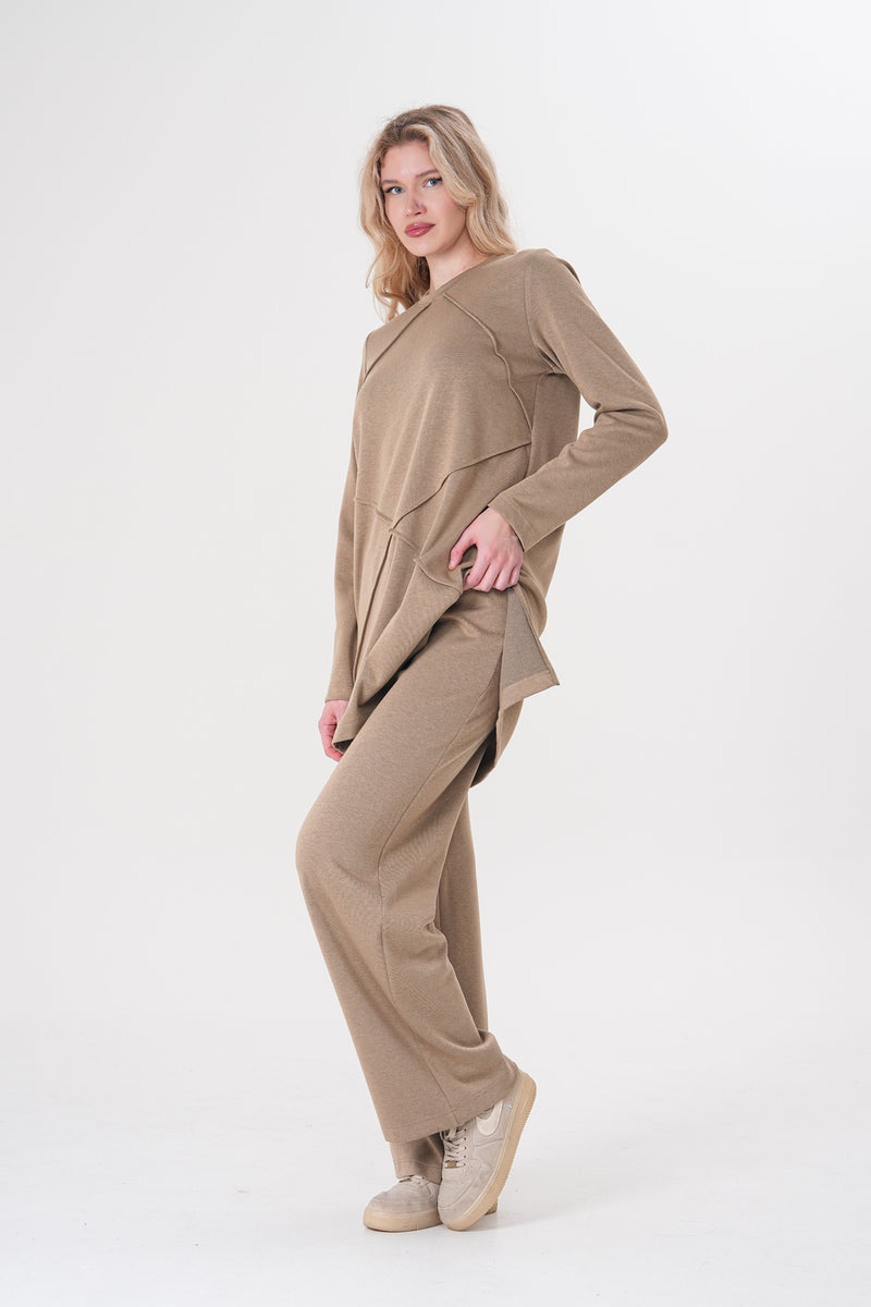 A&W Julia Set Beige