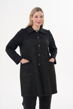 DL Collared Tinsel Cape Black