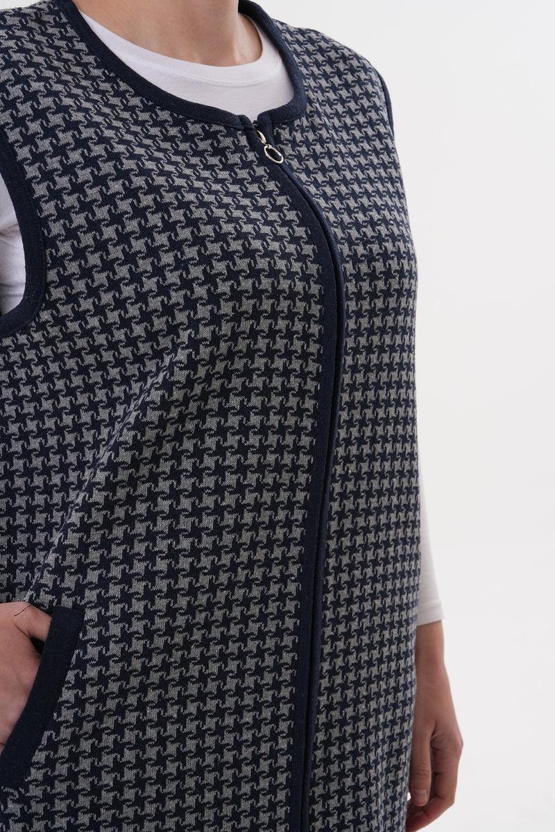 DT Meryem Knitted Vest Navy Blue