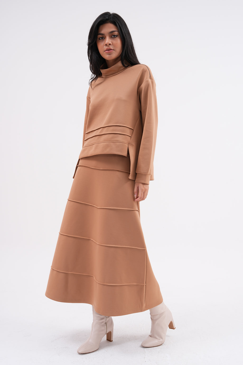 A&W Nervur Skirt Set Camel