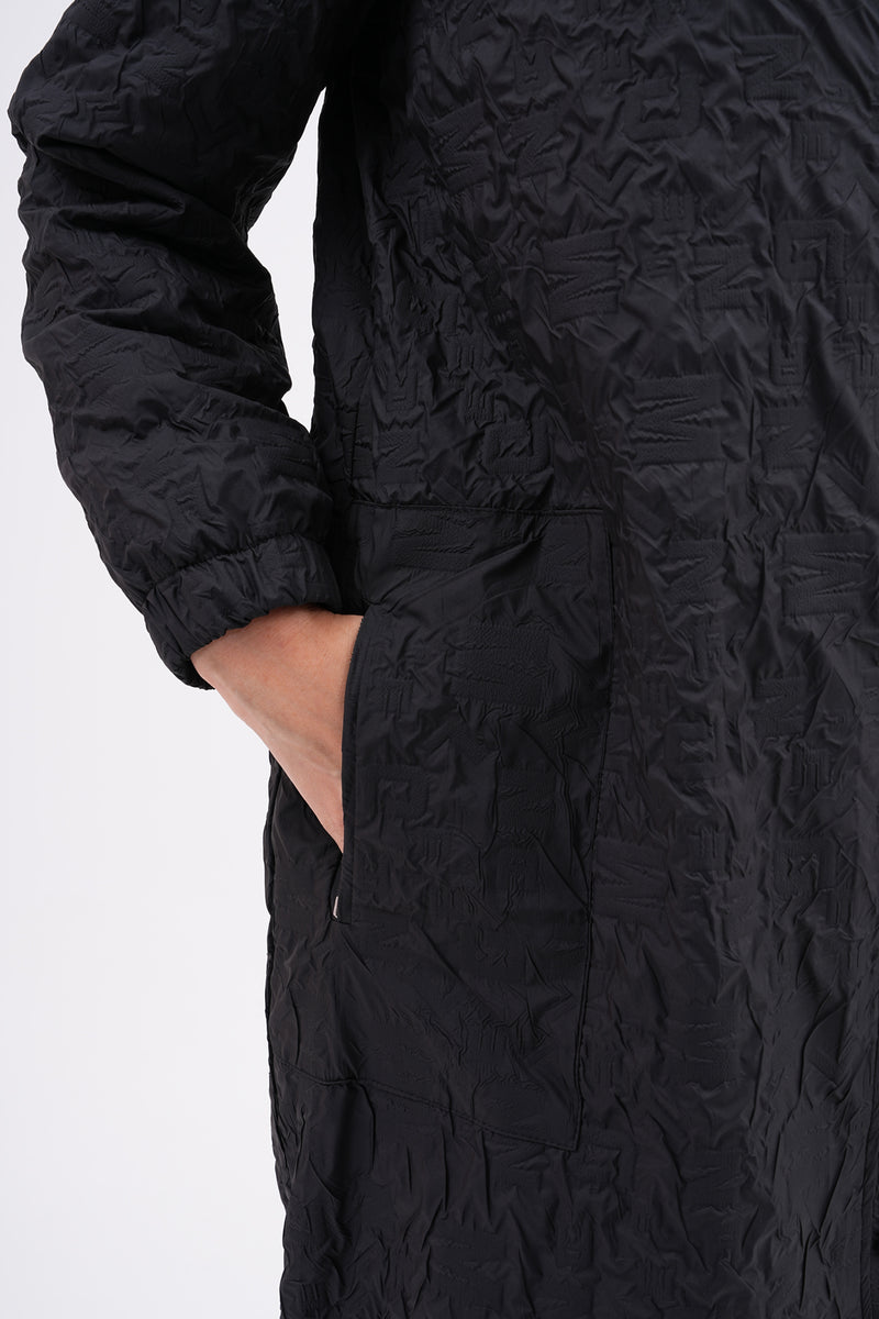 DL Removal Hoodied Cape Black