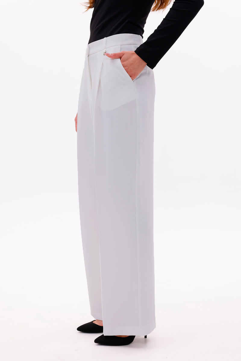 SZ Yandex Pleted Wide Pants Ecru