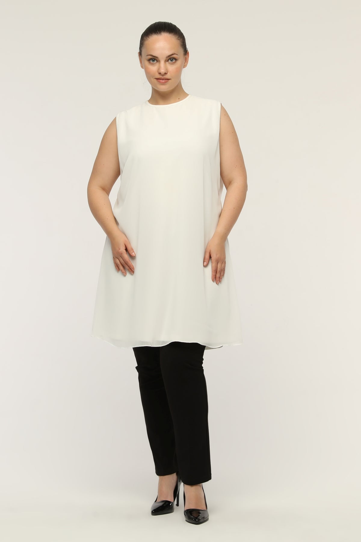 SR Chiffon Sleeveless Inner Tunic Ecru