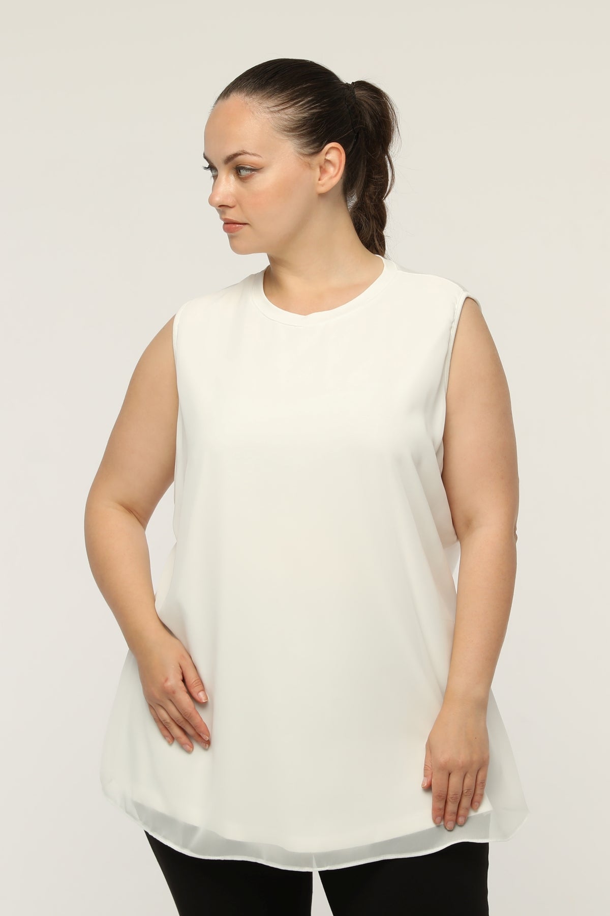 SR Chiffon Sleeveless Inner Tunic Ecru