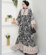PL  Victory Dress Black&White