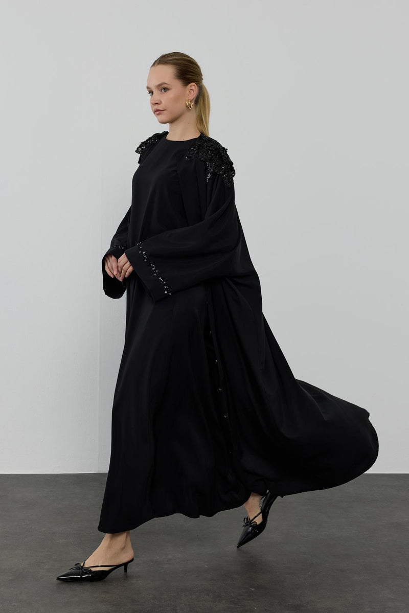 HLY Bihter Abaya Black