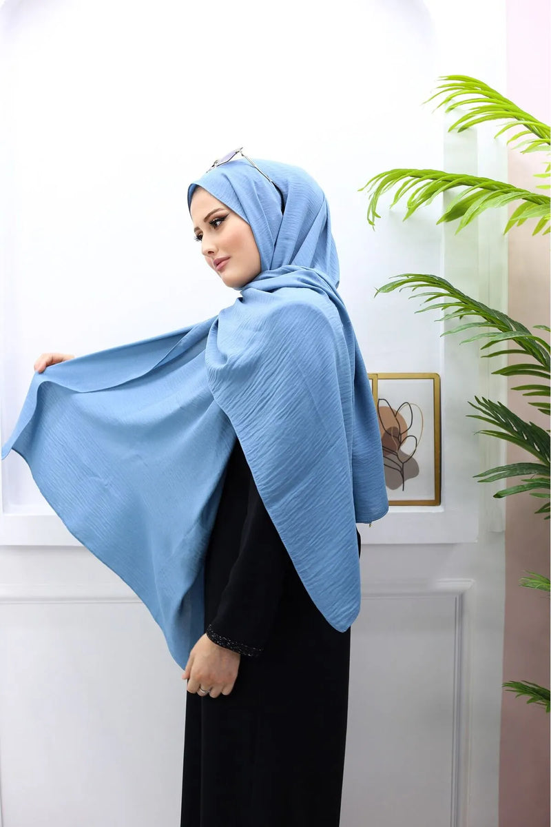 P&F 2138 Jazz Shawl/Carolina Blue