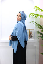 P&F 2138 Jazz Shawl/Carolina Blue