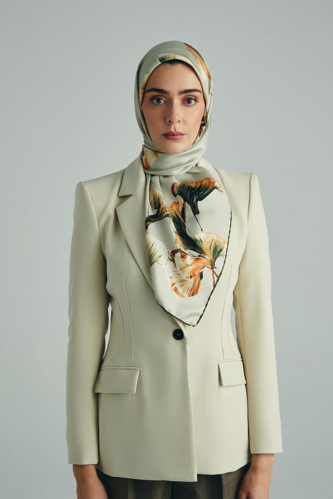 MAISA Misk Silk Scarf Sprout Green