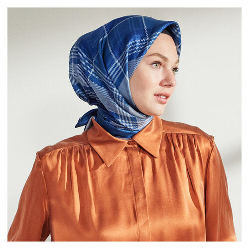 Ipekevi 01152 Navy London Plaid Silk Twill Scarf