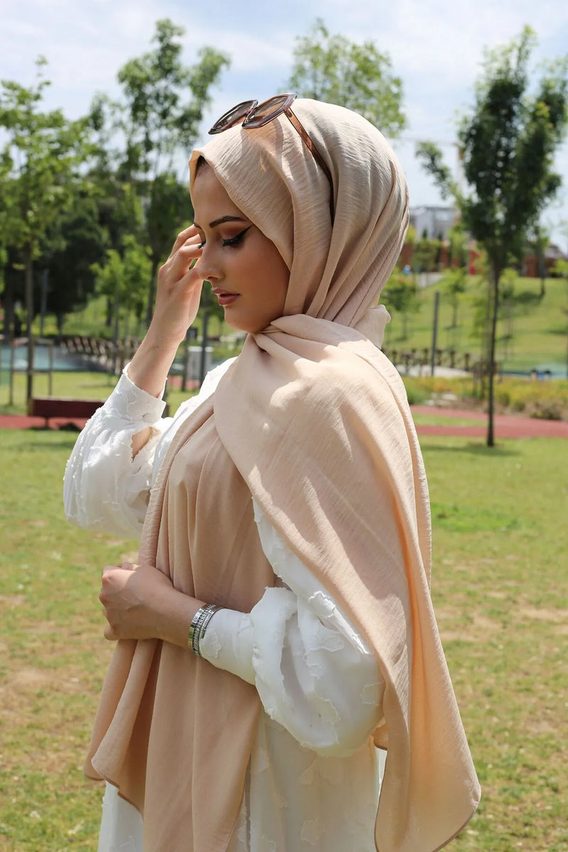 P&F 2138 Jazz Shawl/Skin Color