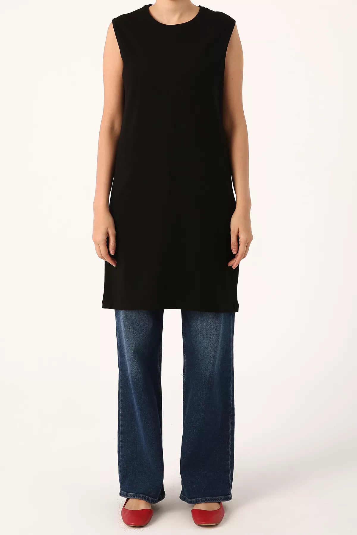 All 16003-0 Inner Sleeveles Tunic Black