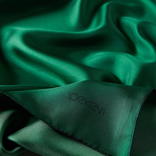 Ipekevi 01116 Emerald Green Plain Silk Twill Scarf