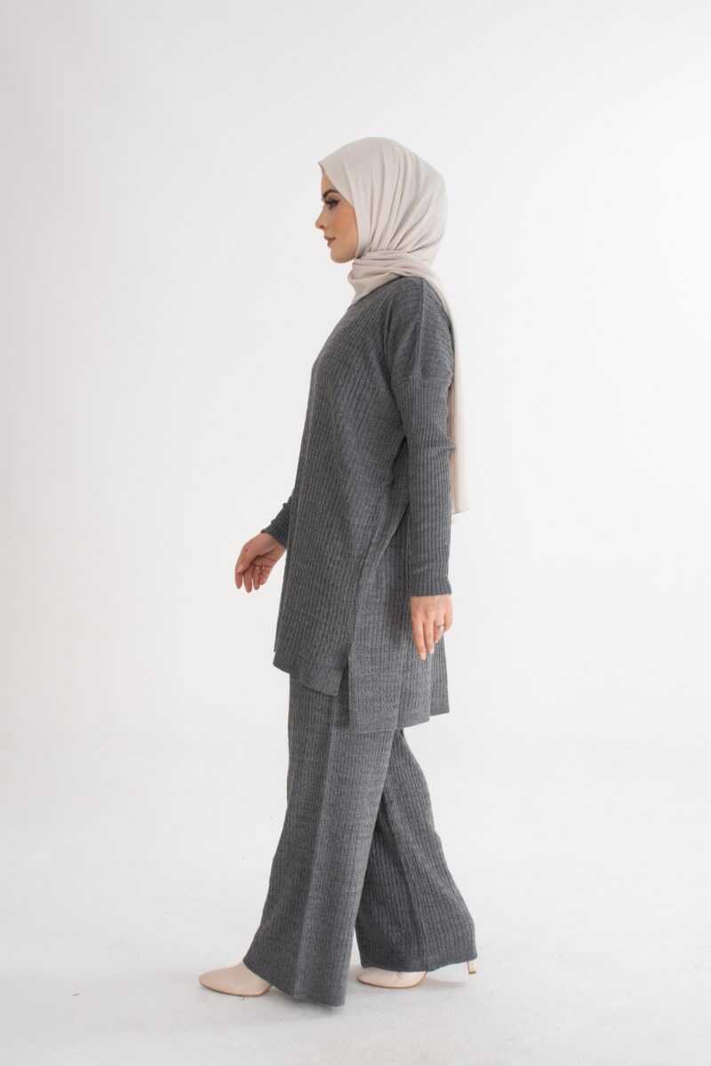 AFL Arya Knitted 2 Piece Set Dark Gray