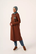 All 93089 Hoodied Cape Brown