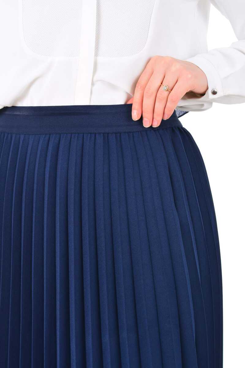 Invee Skirt - Navy Blue